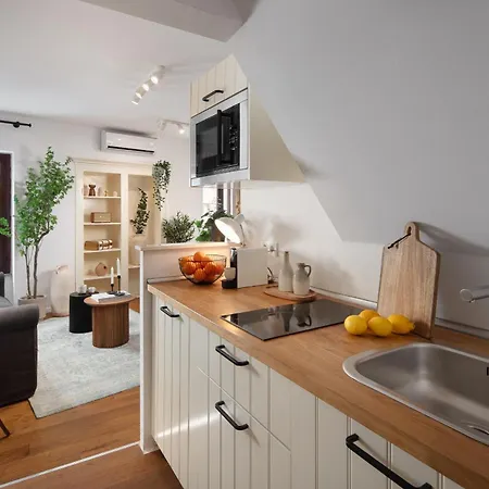 Square Old Town By Irundo Apartment *